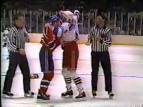 Mark Tinordi vs Shayne Corson Dec 9, 1987