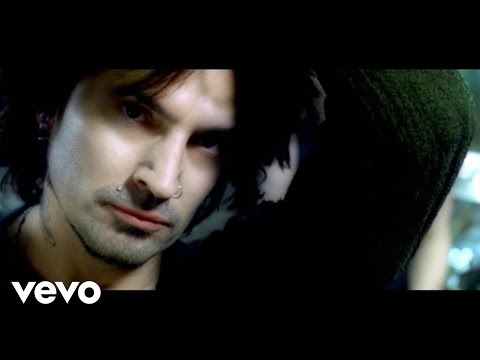 Tommy Lee - Hold Me Down