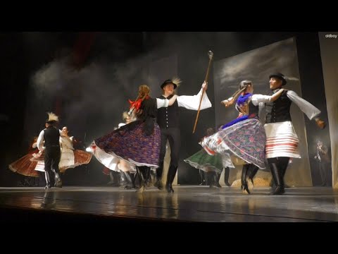 Corvinus Közgáz Néptáncegyüttes - Prímások nyomán