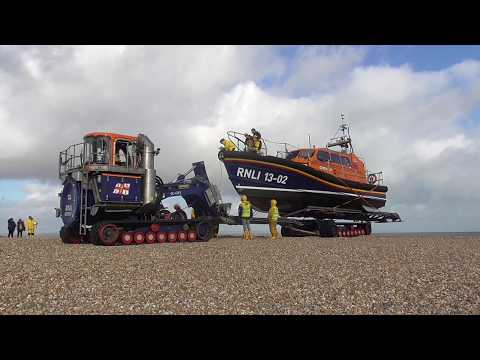 Dungeness RNLI Lifeboat Shannon Launch And Recovery System In Action