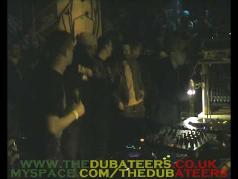 DUB STATION 13 The Dubateers : Charlie P - Oh Jah (live 2009)