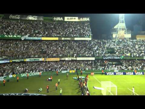 Coritiba 6x0 Palmeiras 05/05/2011 - 4º Gol / Bill [www.forumdocoritiba.com.br]