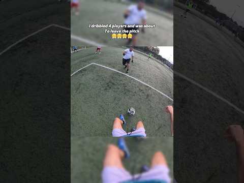 I got so angry 😭😭 #footballshorts #soccershorts #dribbling #football #soccer #futebol #futbol