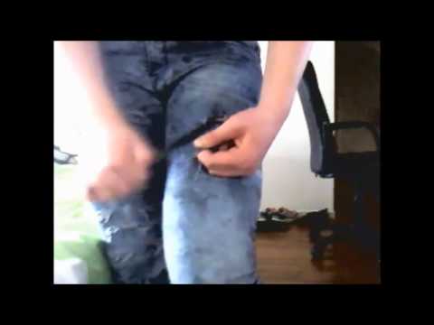 Spijkerbroek met scheuren