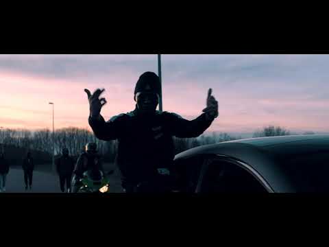 DINERO feat. SENIOR - REVOLVER