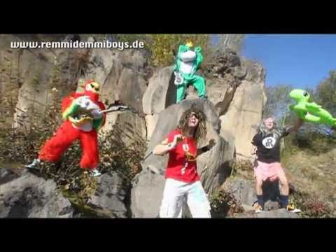 Remmi Demmi Boys - Wir feiern nicht, wir eskalieren! (offical Video)