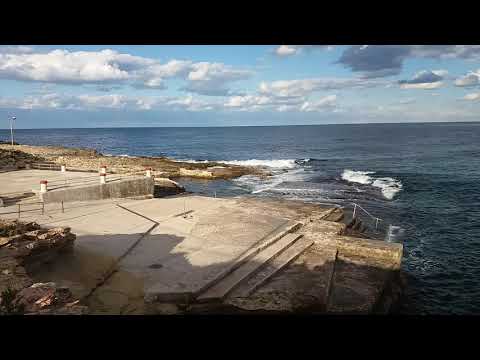 Malta. Big waves in Xghajra