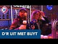 Felle Johan Derksen en bier tappen bij Veronica Inside | D'r Uit Met Buyt - OMROEP WEST SPORT