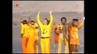 Les Humphries Singers - We Are Going Down Jordan (1972)