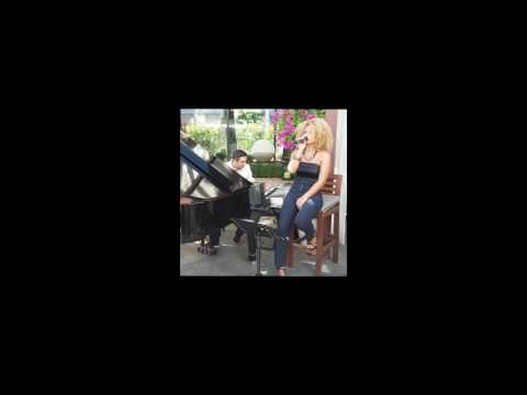 Adelina -L.O.V.E -cover