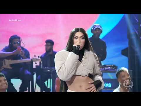 Pabllo Vittar performando "Amor de Que" no #AltasHoras. (COMPLETO | 18/03/2023)