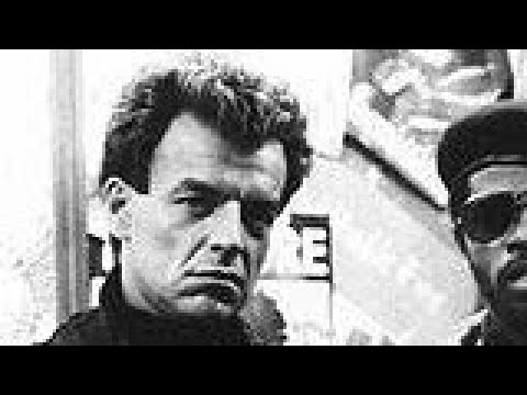 Robocop searches for Detroit gangbanger Leon Nash #robocop #80smovies