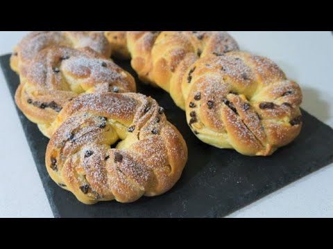 Everyone will love this recipe! Soft and delicious brioches!