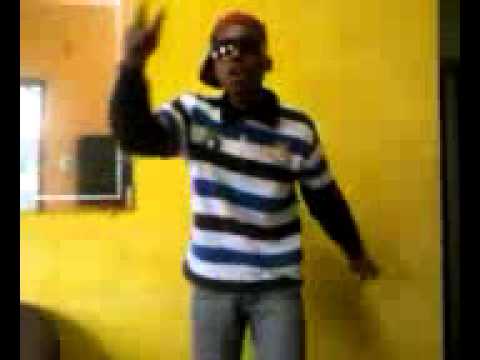 MC CAIQUE DA VB - ROUBEI E TIREI ONDA