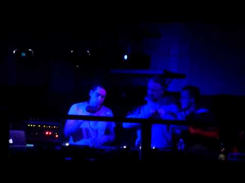 SHOW LASER SOIREE DIAZPROD ZOOLOOGIK Showcase 13 01 2013 02H43 OLIVER KLEIN