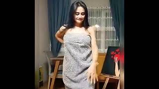 Download lagu cewek bugil cuma pakai handuk gaes heheh #SHORTS @abahngabako mp3 Download lagu cewek bugil cuma pakai handuk gaes heheh #SHORTS @abahngabako mp3