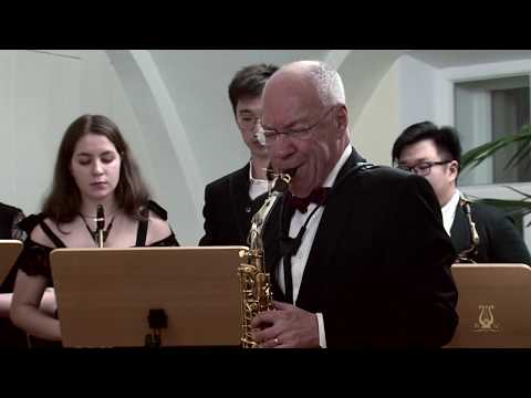 Crepin. Sax in the City