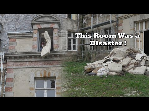 Removing 100 Years of Decay from the Château’s Forgotten Room
