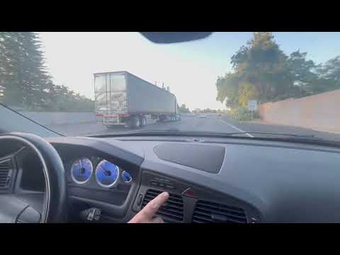 Volvo V70R Acceleration in Advanced Sport.