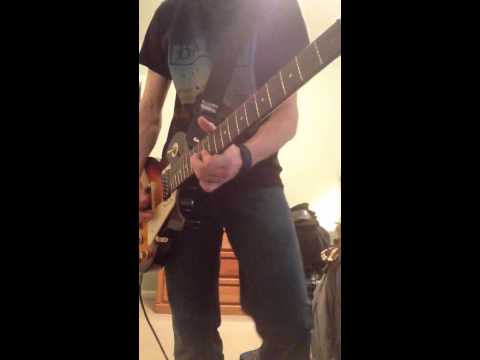 Unreleased Guns N' Roses song : Ain't Going Down solo (cover)