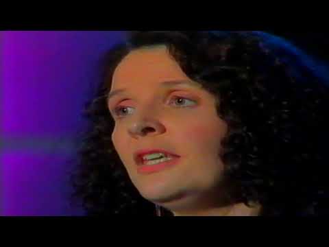 Áine Ui Cheallaigh Oireachtas 1993 Gaillimh