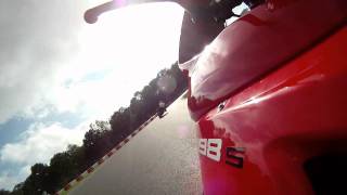 Vidéo Ducati 1198S at Brands Hatch Indy Front par Fox027