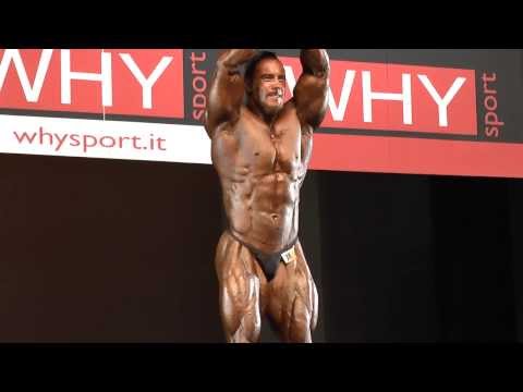 Steve Orton - Competitor No 74 - Class 2 - Prejudging - NABBA World 2013