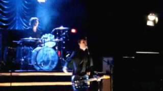 White Lies - You Still Love Him (subtitulada al español)