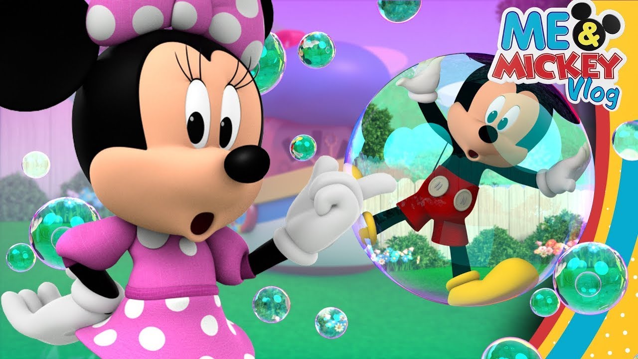 Play the Pop the Bubbles Game with Mickey and Minnie ☀️ | Me & Mickey | Vlog 48 | @disneyjr