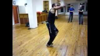 Alberto Valdes bailando Orisha Chango