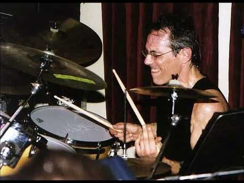 Vinnie Colaiuta with John Patitucci Band - Trane (Drum Solo)