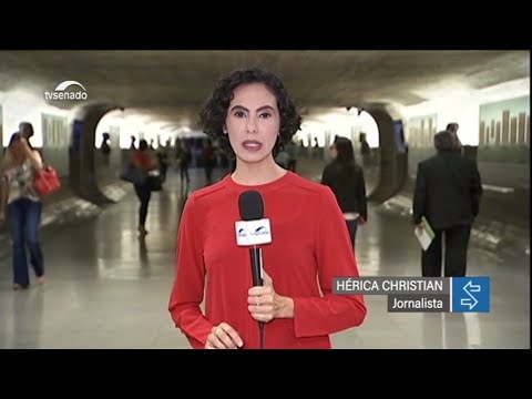 Plenário analisa extinção de portaria que impede mamografia no SUS para mulher a partir de 40 anos