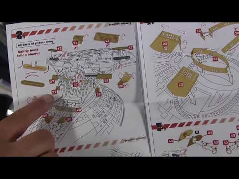 1/1400 Lighted Enterprise D Part 1 with Green Strawberry Reviews