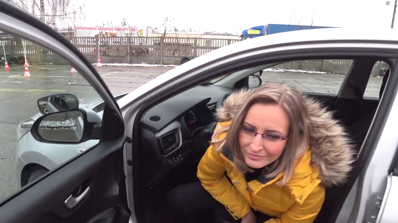 Pełna obsługa Kia Rio (pod pokrywą silnika oraz światła) Szkoła Kursant - zadanie egzaminacyjne