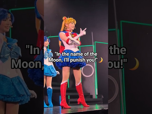 Vídeo relacionado con Funidelia Disfraz Oficial de Luna - Sailor Moon para mujer, Incluye vestido, gargantilla, tiara, guantes y cubrebotas, Anime, Cosplay - Traje para adultos para Carnaval y Halloween - Talla XXL