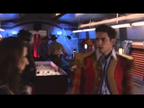 Pretty Little Liars - 03x13 - Ezra comforts Aria; Toby pushes Noel + a body is revealed