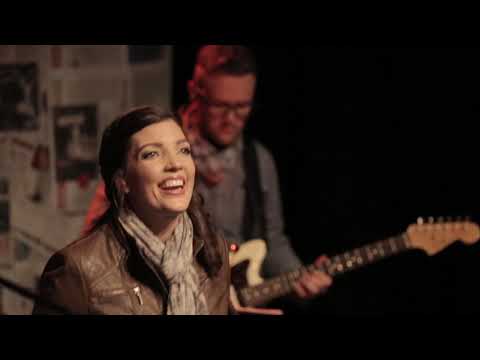 Ek Sien Kans Vir More / Omdat Hy Leef