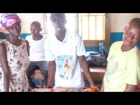 A Ton of Rice for Moa Wharf!