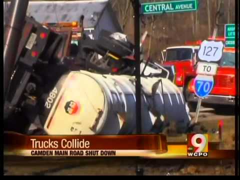 2 semis collide in Preble County
