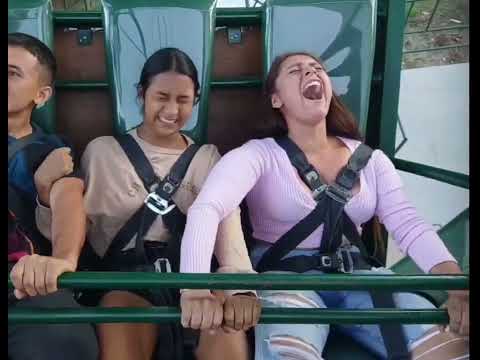 Se orinó del miedo en el culumpio gigante #elsalvador4k