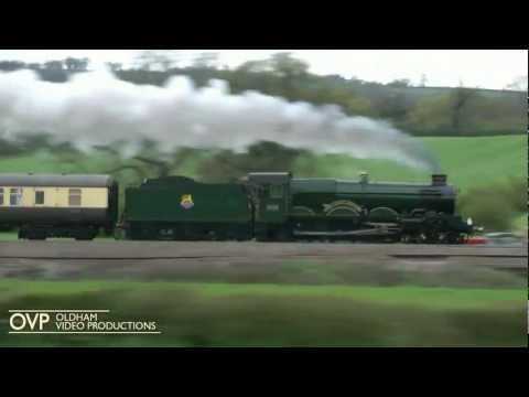 A GWR Castle at speed - 5043 Earl of Mount Edgcumbe racing alongside the M5