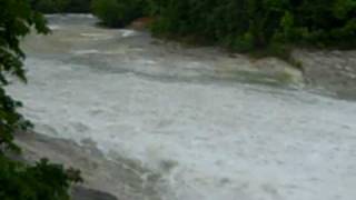 preview picture of video 'Grand Lake Spillway 05 16 2010'