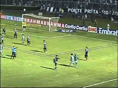 Torcida do Guarani coloca fogo no estádio Moises Lucarelli -- Ponte Preta 2 X 0 Guarani 16.07.2011