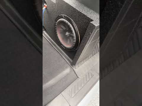 Kicker Comp R 10 inch woofers 1ohm