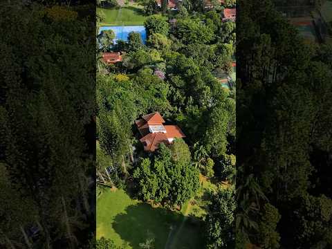 Casa de condomínio à venda, no Residence Park,  em Cotia, Granja Viana II, com 3 quartos, 620m²