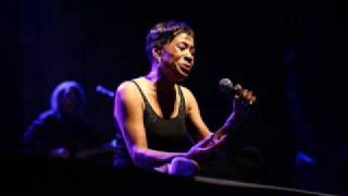How am I Different . Bettye LaVette
