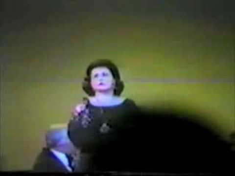 Virginia Zeani Live -  "L'altra notte" - Mefistofele - Boito