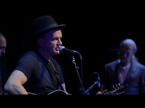 MARK NEVIN - Dangerous (Live at St James Theatre)