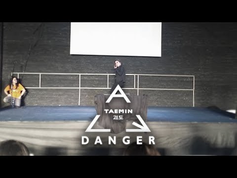 [LIVE] Danger - TAEMIN (Dance Cover By LIRY)