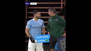 Download lagu Kun Aguero reaction to his substitution vs PSG mp3 Download lagu Kun Aguero reaction to his substitution vs PSG mp3